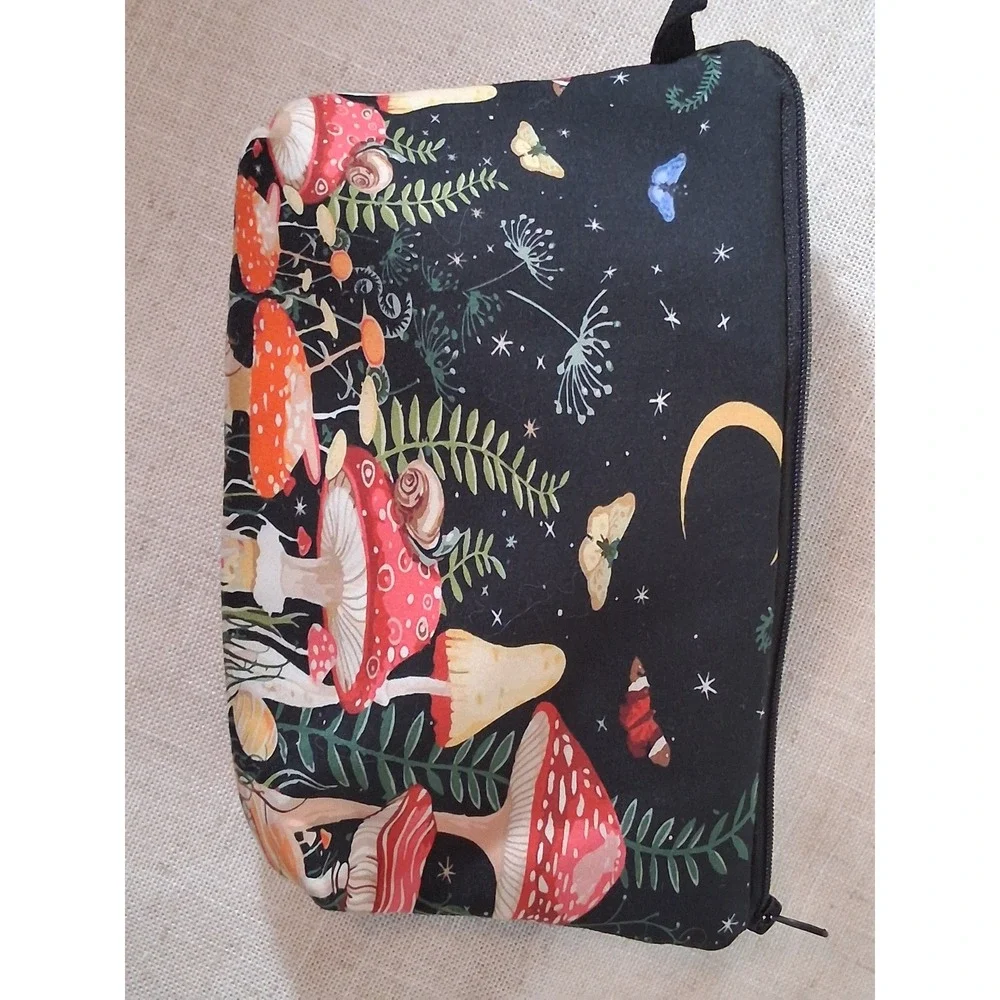 Mushroom Crescent Moon Makeup Bag Cottagecore Butterfly Snail Zipper Pouch Black